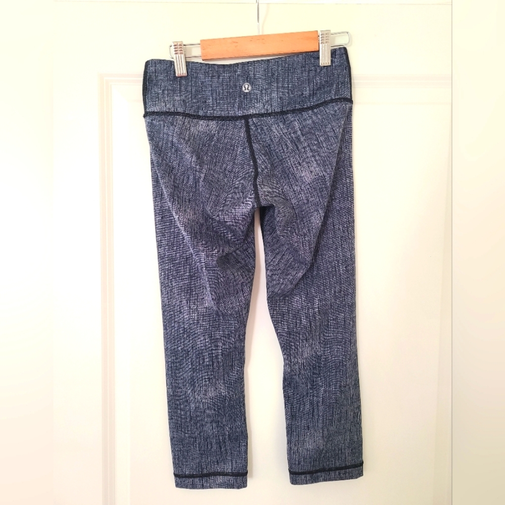 lululemon size 4 leggings